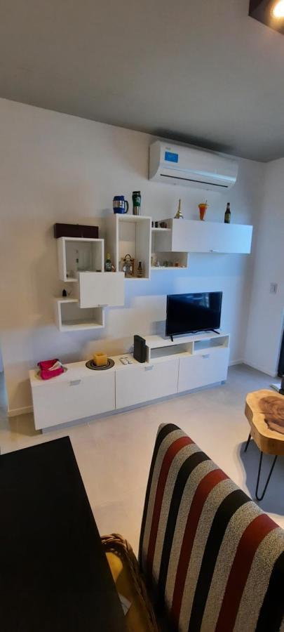 Hermoso Departamento 3 Ambientes Apartment Tigre